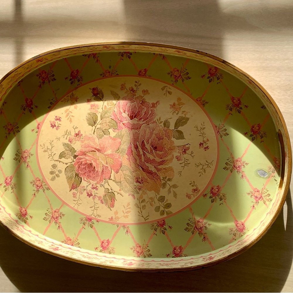 Vintage Floral Oval Tray